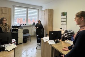 Uczniowie ZSO w Wąbrzeźnie na "Lekcji w starostwie"