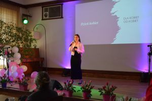 Dzień Kobiet "OD KOBIET DLA KOBIET" zorganizowane przez Stowarzyszenie Amazonek w Wąbrzeźnie