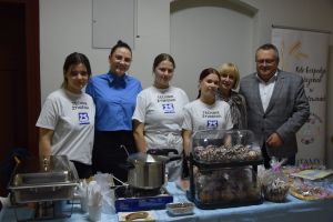 Kiermasz Wielkanocny w Starostwie Powiatowym w Wąbrzeźnie