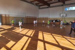 Powiatowe Igrzyska Dzieci w piłce ręcznej w Wąbrzeźnie