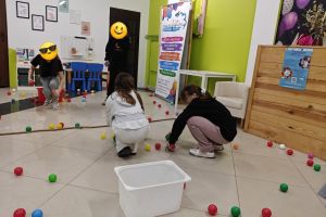 zajęcia w klubiku młodzieżowym