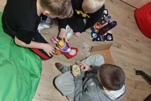 zajęcia w klubiku młodzieżowym