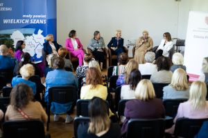 Konferencja "Siła Dialogu Kobiet" w Starostwie Powiatowym w Wąbrzeźnie