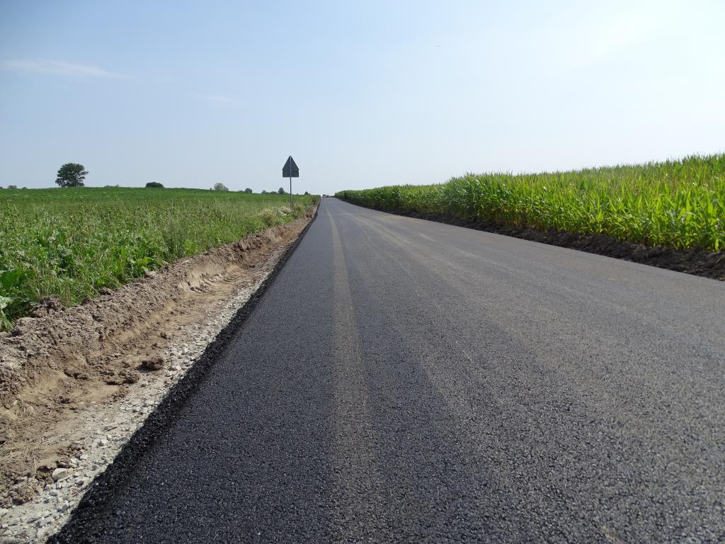 Przebudowa drogi powiatowej 1727C Wielkie Radowiska - Dębowa Łąka