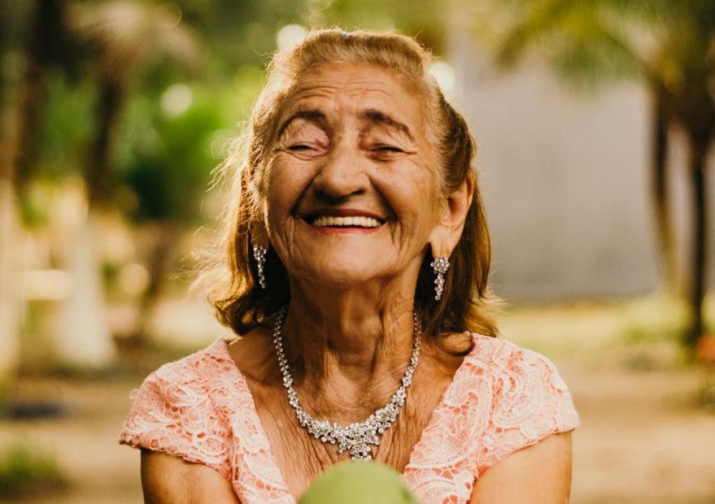 Więcej pieniędzy dla 100-latków