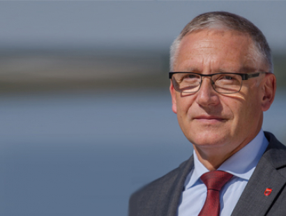 „PANDEMIA NAUCZYŁA NAS TEGO, ŻE TRZEBA MIEĆ PRZYGOTOWANE ROZWIĄZANIA ALTERNATYWNE” – WYWIAD Z KRZYSZTOFEM MAĆKIEWICZEM