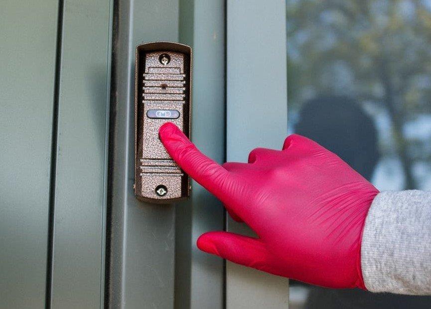 ZUS dementuje: nie będziemy pukać do drzwi sąsiadów podczas kontroli zwolnień