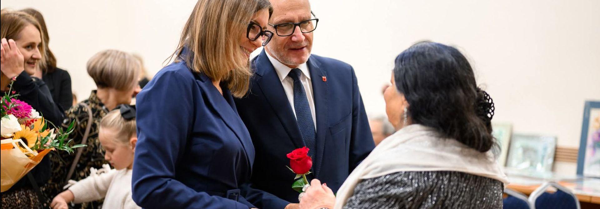 Uroczyste otwarcie „Galerii Pod Dębami” w Dębowej Łące