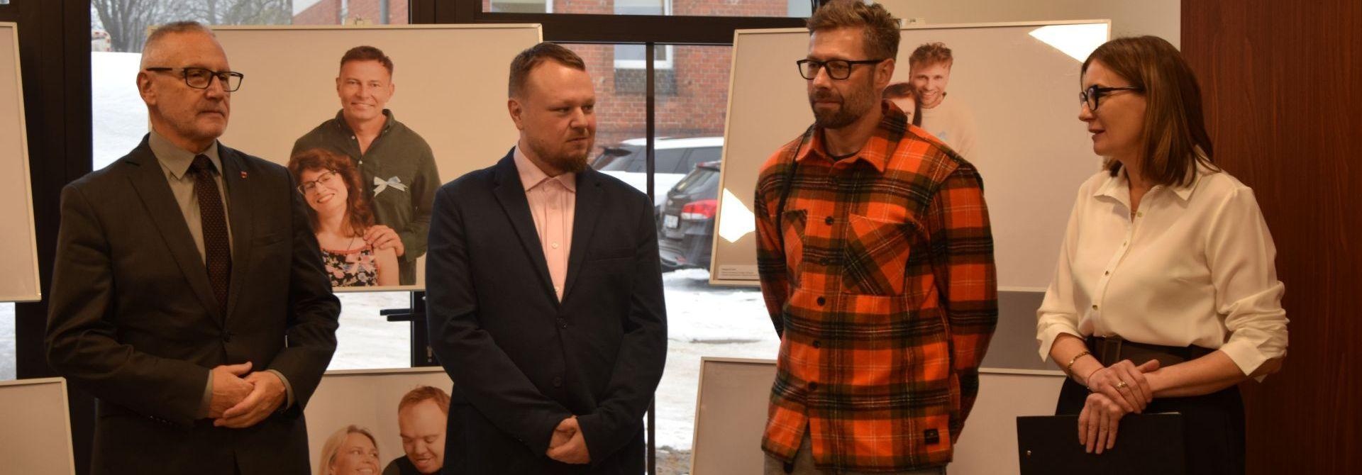 Edukacja, profilaktyka, świadomość – akcja „Nowotworom mówimy NIE!” w Starostwie Powiatowym w Wąbrzeźnie