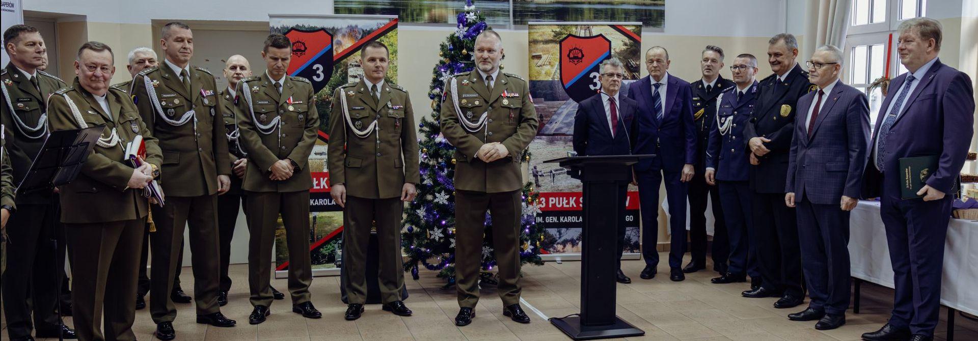 Świąteczne spotkanie wigilijne w 3 Pułku Saperów w Chełmnie