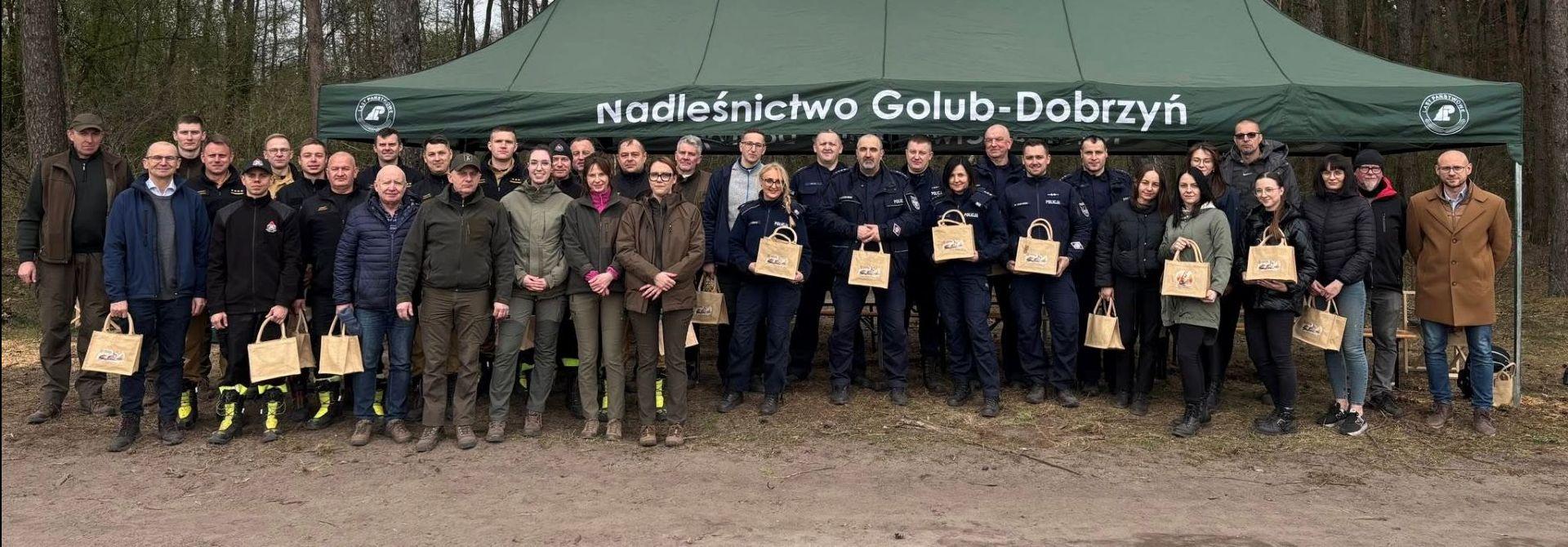Razem dla przyszłości – społeczna akcja sadzenia lasu w Leśnictwie Wronie